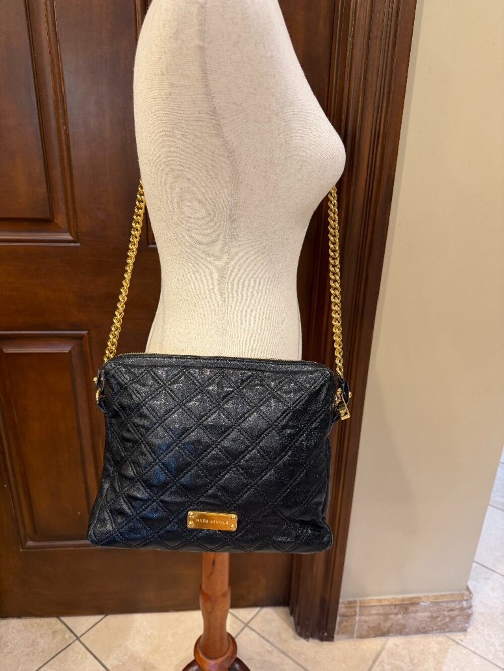 CLASSIC MARC JACOBS BLACK QUILTED LEATHER SHOULDER BAG - Picture 2 of 6